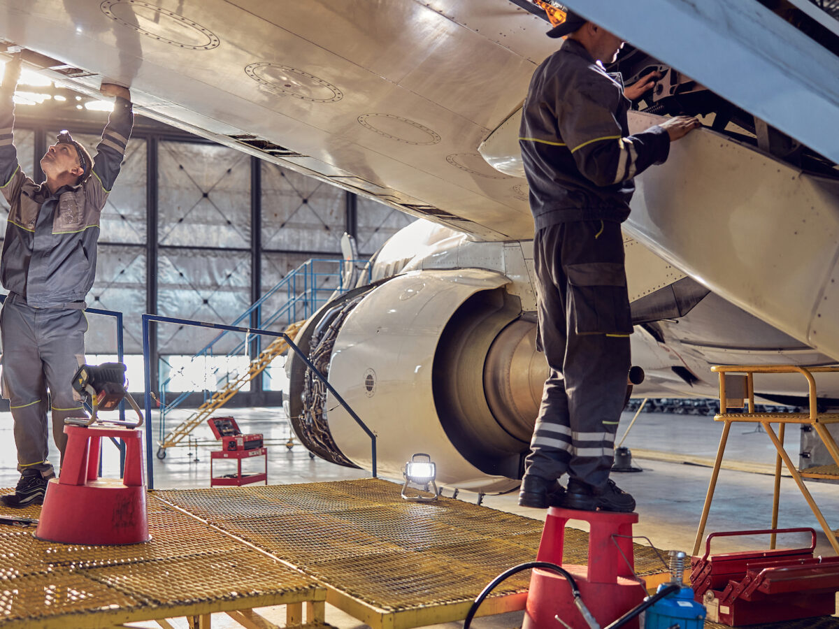 Les secteurs qui recrutent au Quebec Aerospatiale 1200x900 1 actingconsulting.com